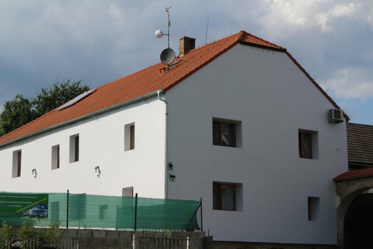Apartman Suchdol Apartament Bujanov Zewnętrze zdjęcie